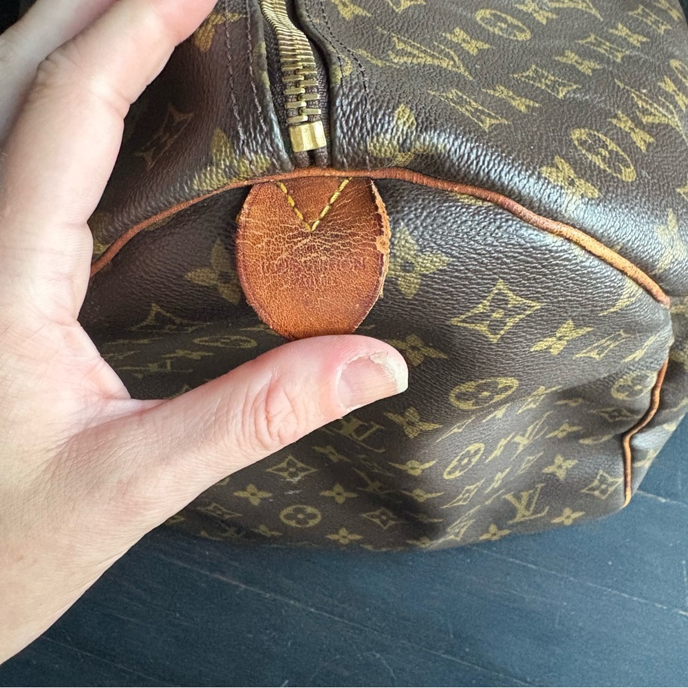 Louis Vuitton Monogram Keepall 60 Travel Bag - Picture 8 of 16